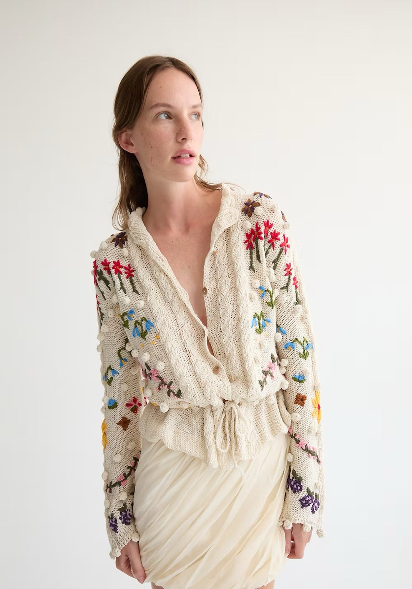 AZMINA KNITTED CARDIGAN IN IVORY