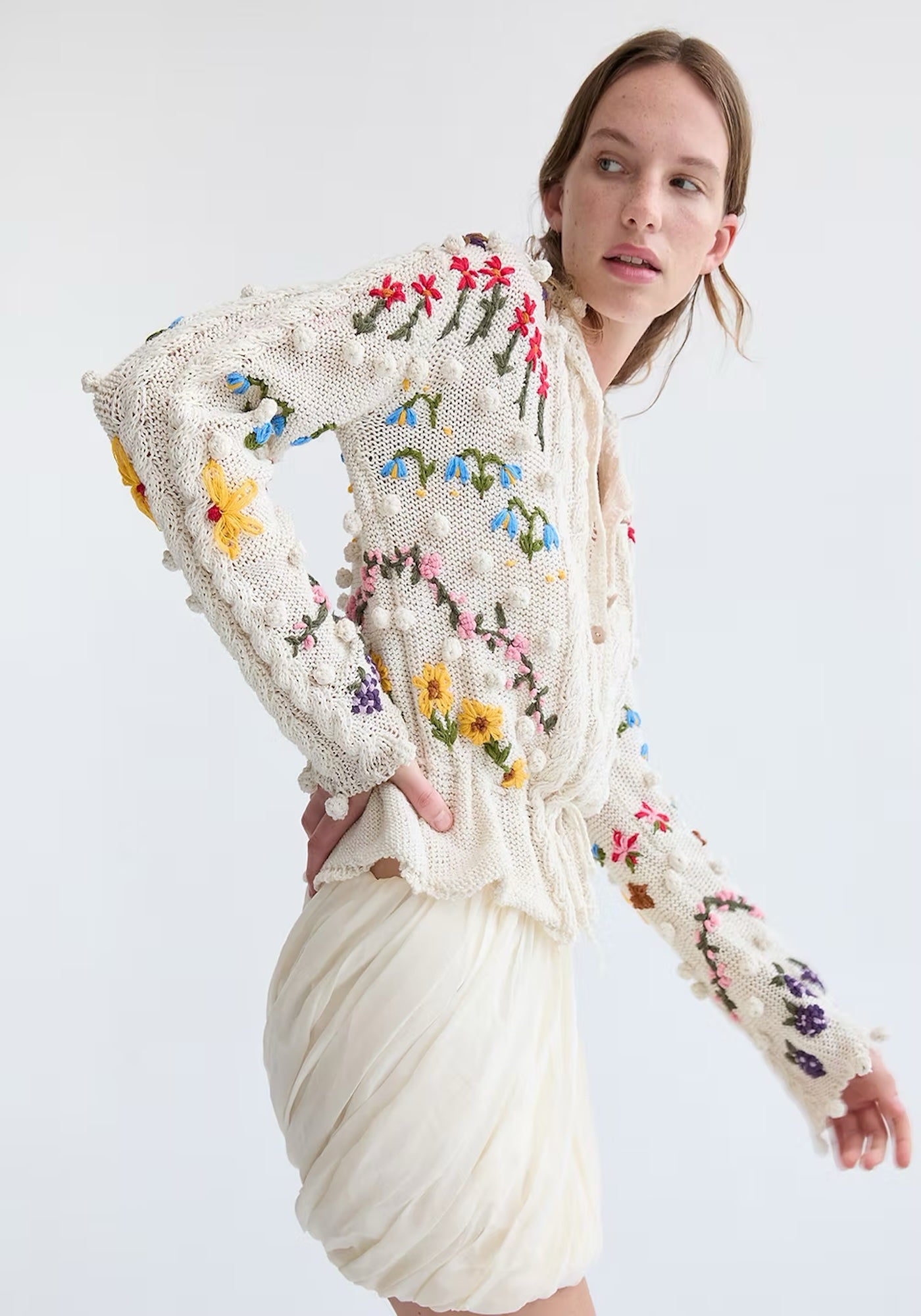 AZMINA KNITTED CARDIGAN IN IVORY