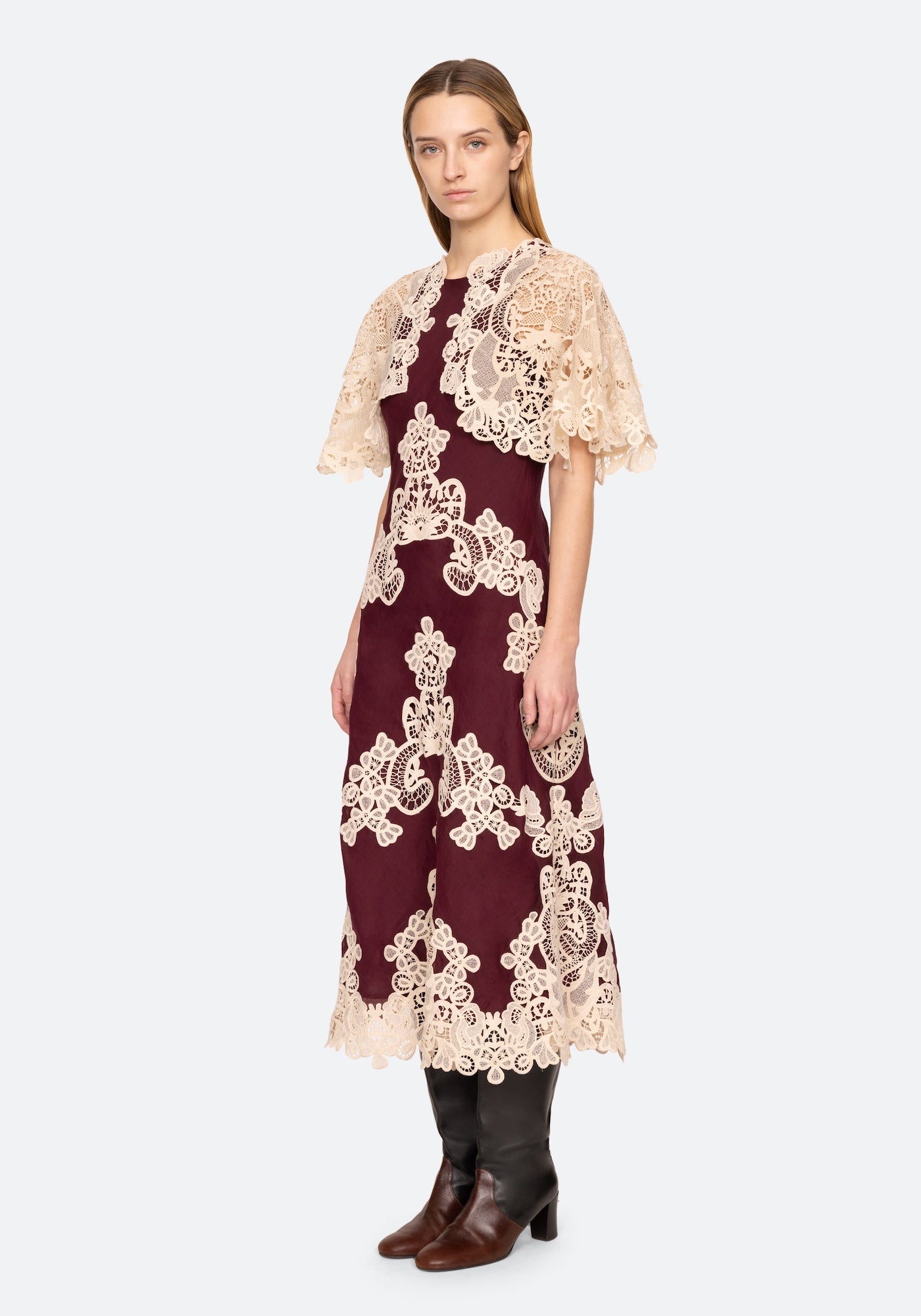 MEDINA LACE MIDI DRESS IN BURGUNDY