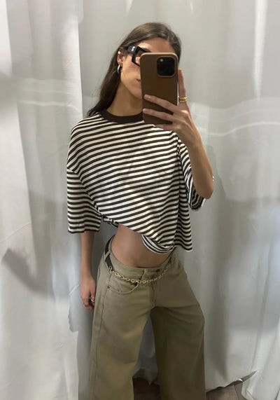 BLOOM SHORT ELEEVE IN DARK CHOCOLATE