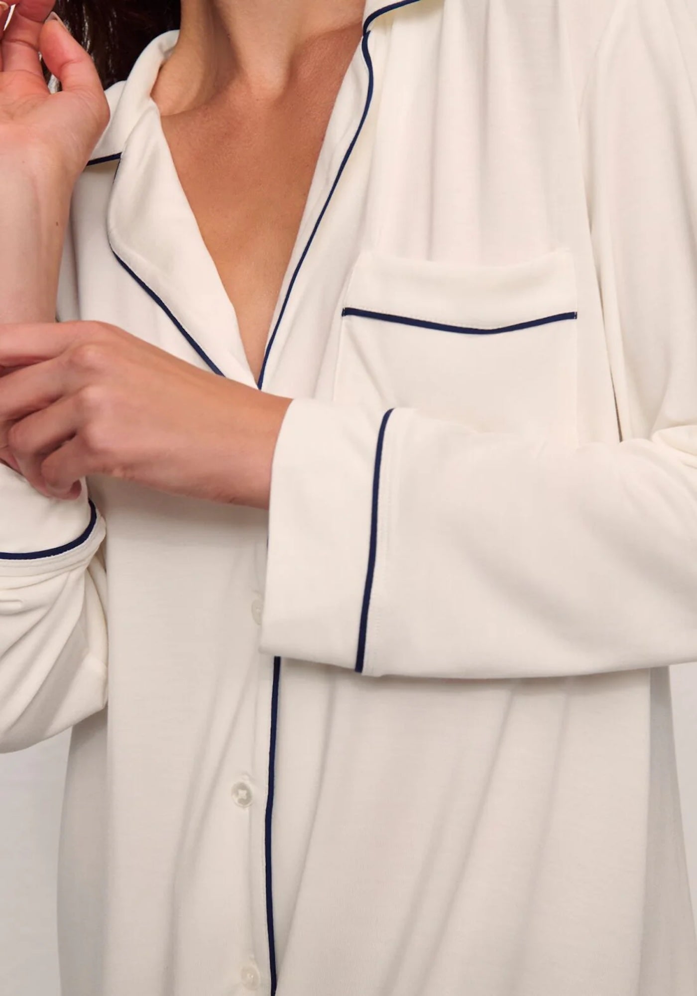 GISELE SLEEP SHIRT IN PURE IVORY/NAVY