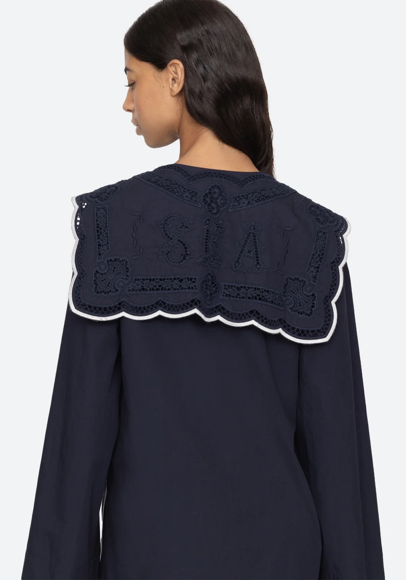 MARIE EMBROIDERY DRESS IN NAVY