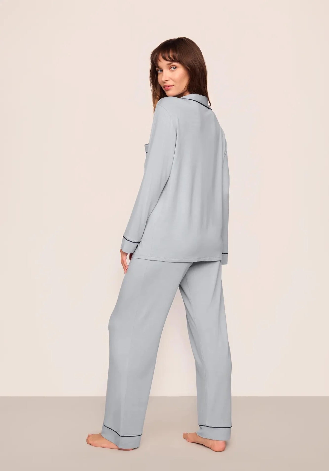GISELE LONG PJ SET IN GRAY DAWN/NAVY