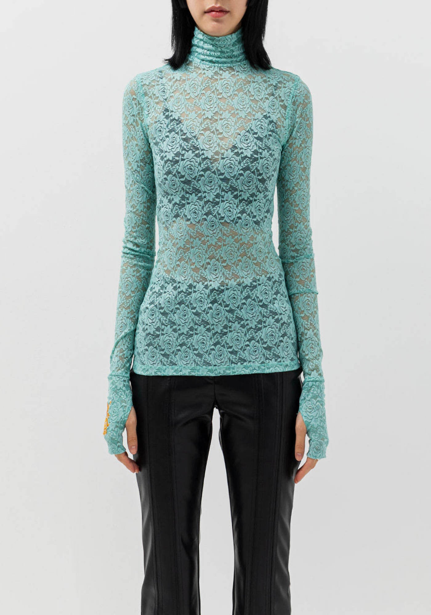 ROSE LACE TOP IN MINT