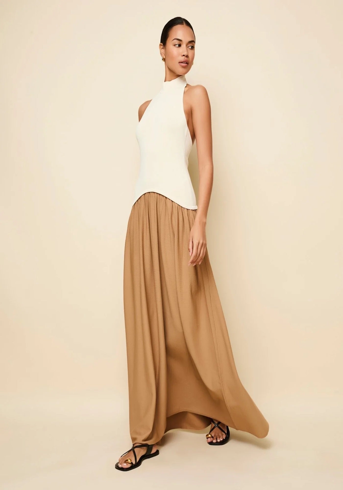 HALTER SOGLIO DRESS ECRU CAMEL