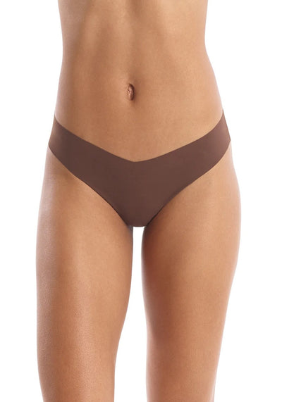 CLASSIC SOLID THONG IN MOCHA